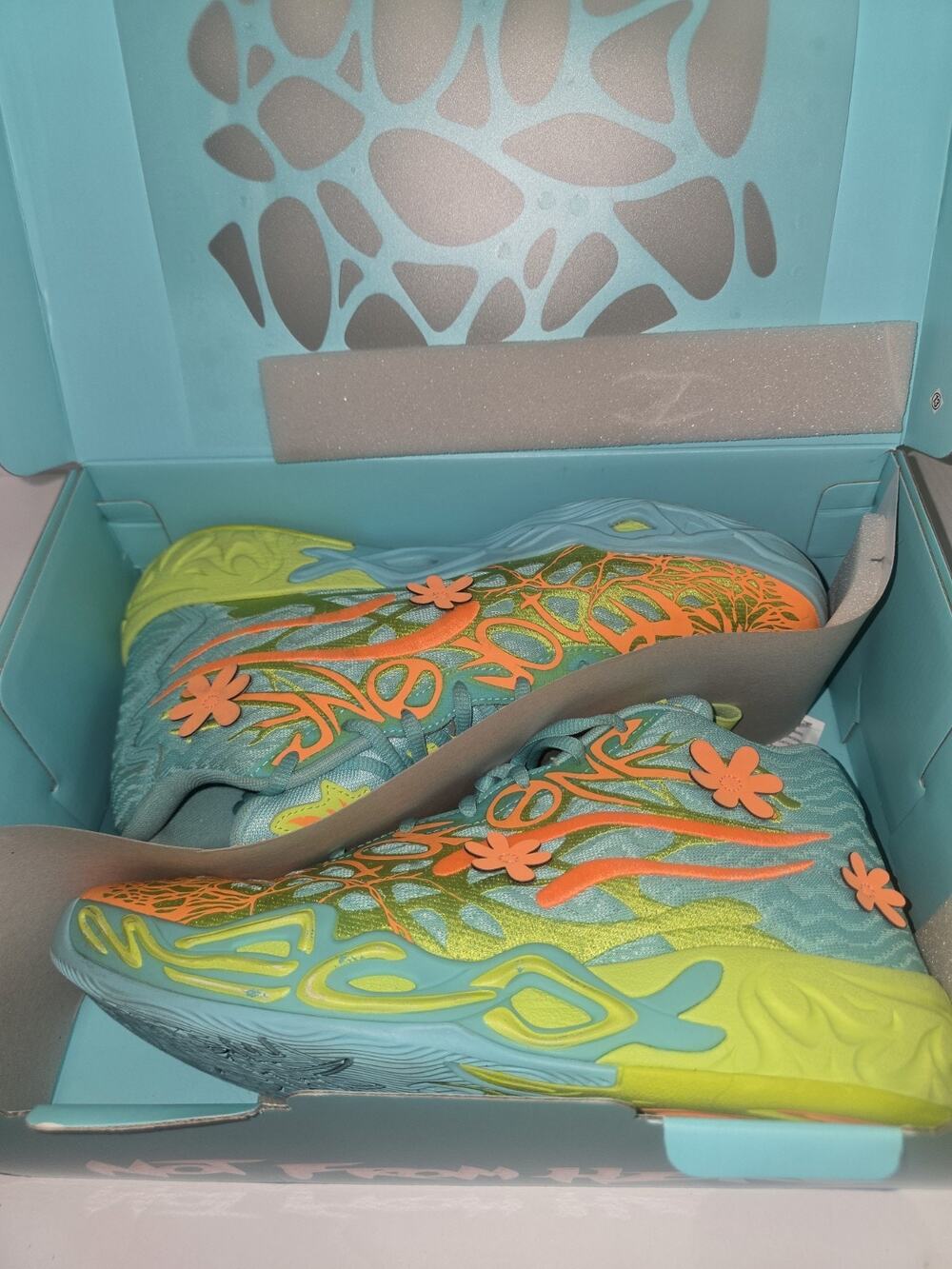 Puma MB.04 LaMelo Ball Scooby Doo Mystery Machine Size 11 310776-01